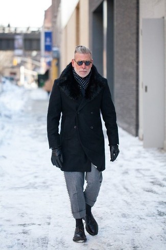 Welche Mäntel mit einem Pelzkragen mit schwarzer Derby Schuhe zu tragen – 7 Herren Outfits
