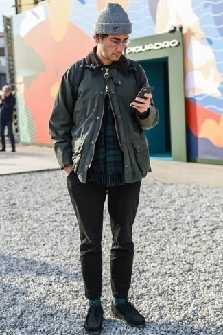 Welche Jacken mit einer Kentkragen und Knöpfen mit schwarzer Chukka-Stiefel zu tragen – 9 Herren Outfits