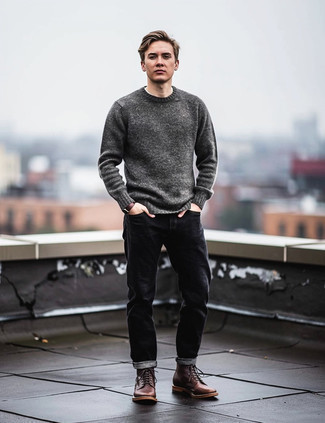Welche Pullover mit einem Rundhalsausschnitt mit schwarzer Jeans zu tragen – 511+ Herren Outfits