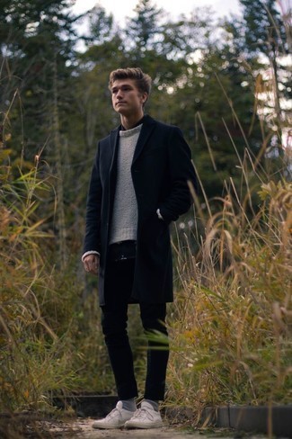 Welche Pullover mit einem Rundhalsausschnitt mit schwarzer Jeans zu tragen – 511+ Herren Outfits