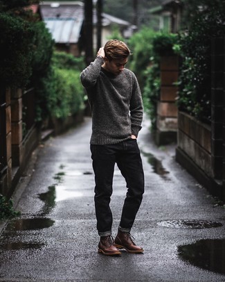 Welche Pullover mit einem Rundhalsausschnitt mit schwarzer Jeans zu tragen – 511+ Herren Outfits