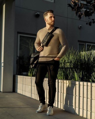 Welche Pullover mit einem Rundhalsausschnitt mit schwarzer Jeans zu tragen – 112 Frühling Herren Outfits