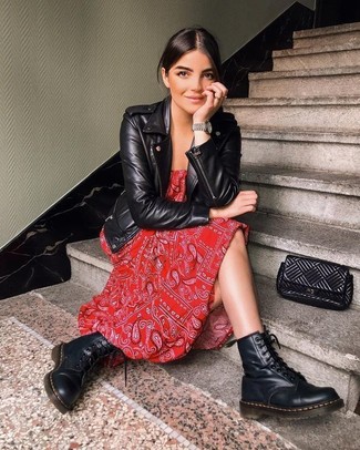 Schwarze flache Stiefel mit einer Schnürung aus Leder kombinieren – 259 Damen Outfits