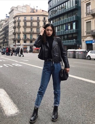 Schwarze flache Stiefel mit einer Schnürung aus Leder kombinieren – 259 Damen Outfits