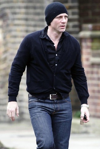 Wie schwarzes Langarmhemd mit blauer Jeans zu kombinieren – 78 Herren Outfits