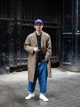 Wie schwarzes Langarmhemd mit blauer Jeans zu kombinieren – 78 Herren Outfits