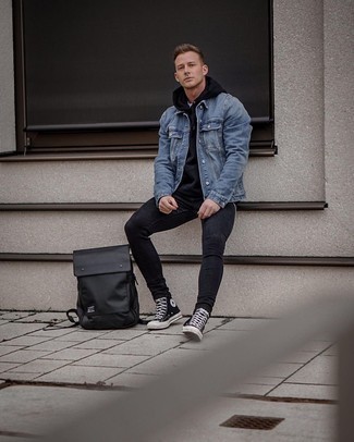 Schwarzen Nylon Rucksack kombinieren – 13 Herren Outfits