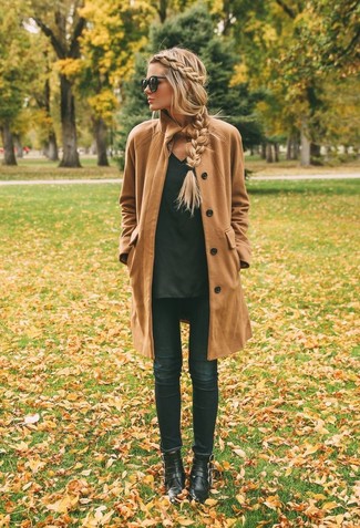 Schwarze Hose kombinieren: Oberteile, Schuhe und Outfit-Ideen für Damen