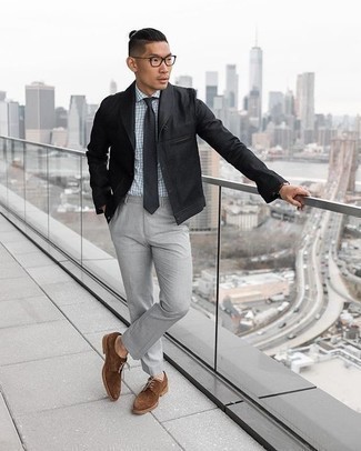 20 Jährige: Wie schwarze Shirtjacke mit grauer Hose zu kombinieren – 37 Herren Outfits
