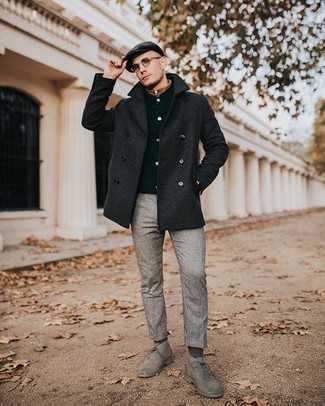 Wie schwarze Shirtjacke mit grauer Hose zu kombinieren – 2 Herren Outfits kalt Wetter