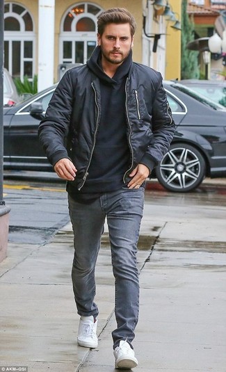 Schwarzen Pullover kombinieren: Outfit-Ideen für Herren