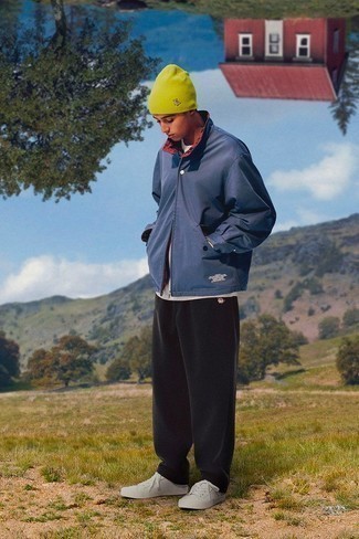 Welche Windjacken mit schwarzer Jogginghose zu tragen – 22 Herren Outfits