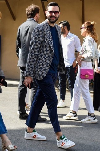 Blaue Jacke mit Vichy-Muster kombinieren – 16 Sommer Herren Outfits