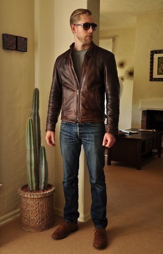 Wie blaue Jeans mit brauner Leder Bomberjacke zu kombinieren – 69 Herren Outfits