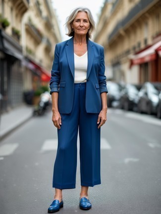 Blaue Leder Slipper kombinieren – 7 Damen Outfits