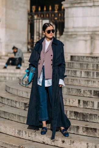 Blaue Leder Slipper kombinieren – 7 Damen Outfits
