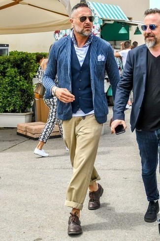 Blauen Bandana mit Paisley-Muster kombinieren – 36 Herren Outfits