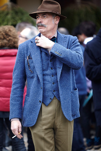 Blaue Fliege mit Schottenmuster kombinieren – 9 Herren Outfits