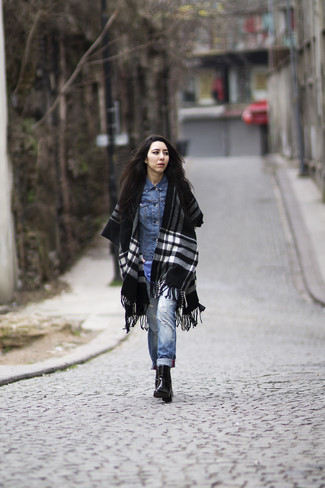 Blaue Boyfriend Jeans mit Destroyed-Effekten kombinieren – 229 Damen Outfits