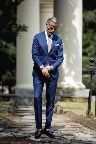 50 Jährige: Blauen Anzug kombinieren – 206 Herren Outfits