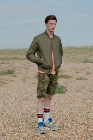 olivgrüne Camouflage Shorts von Bright Jeans