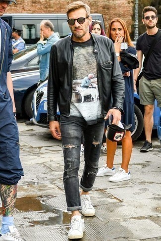 schwarzes bedrucktes T-Shirt mit einem Rundhalsausschnitt von Gucci