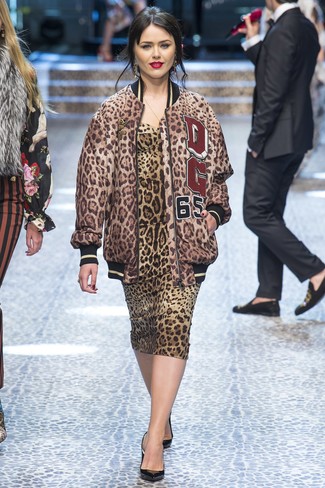 braunes figurbetontes Kleid mit Leopardenmuster von Dolce & Gabbana