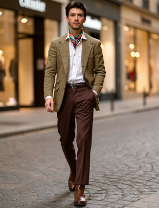 Braune Jacke mit Fischgrätenmuster kombinieren – 12 Herren Outfits kühl Wetter