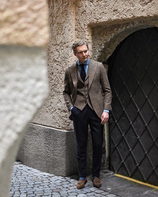 Braune Wollweste mit Hahnentritt-Muster kombinieren – 9 Herren Outfits