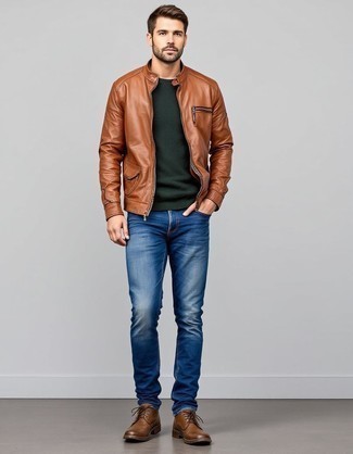 Wie braune Leder Bomberjacke mit brauner Lederfreizeitstiefel zu kombinieren – 28 Herren Outfits
