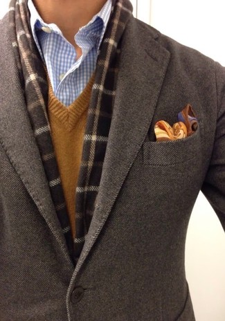 Braunen Schal mit Schottenmuster kombinieren – 13 Herbst Herren Outfits