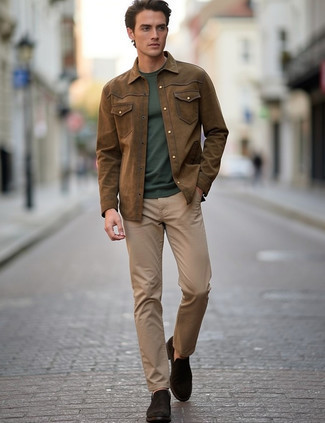Braune Shirtjacke aus Wildleder kombinieren – 212 Herren Outfits