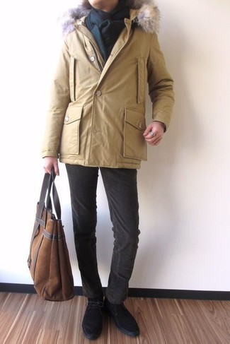 Braune Shopper Tasche aus Wildleder kombinieren – 21 Herren Outfits