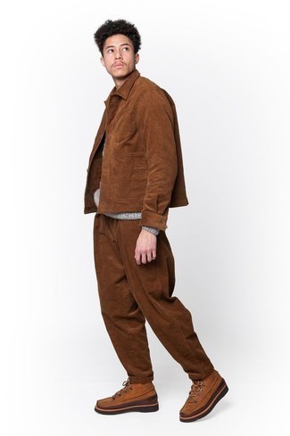 Braune Wildlederarbeitsstiefel kombinieren – 62 Herren Outfits