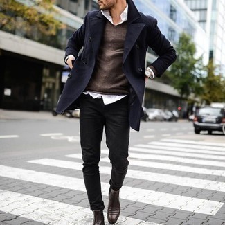 Welche Mäntel mit braunen Pullovers mit einem V-Ausschnitt zu tragen – 9 Herren Outfits