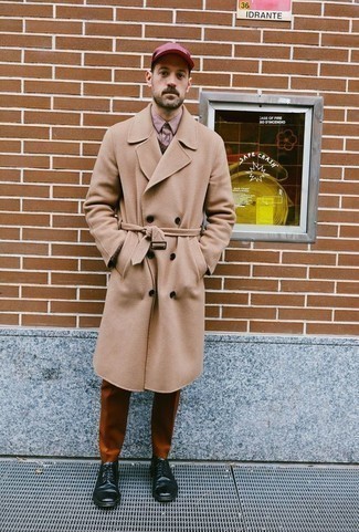 Welche Mäntel mit braunen Pullovers mit einem V-Ausschnitt zu tragen – 9 Herren Outfits
