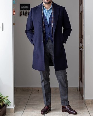Welche Mäntel mit dunkelroter Derby Schuhe zu tragen – 24 Herren Outfits