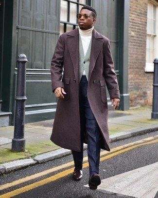 Welche Mäntel mit dunkelroter Doppelmonks zu tragen – 22 Herren Outfits