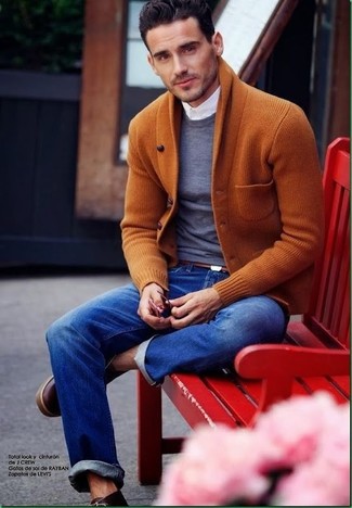 Dunkelrote Chukka-Stiefel aus Leder kombinieren – 75 Herren Outfits