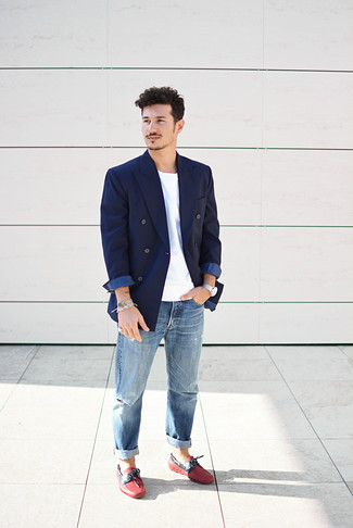 Dunkelrote Leder Mokassins kombinieren – 8 Herren Outfits