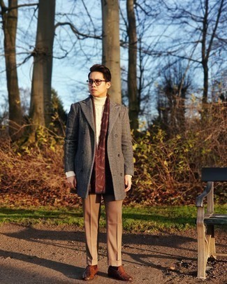 Dunkelroten Schal mit Paisley-Muster kombinieren – 12 Herren Outfits