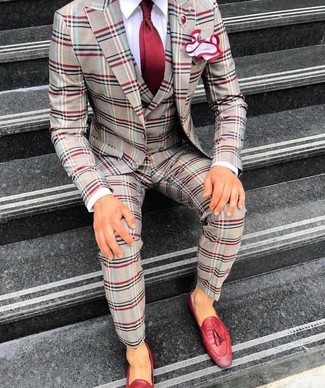 Welche Businesshemden mit dunkelroter Slipper mit Quasten zu tragen – 184 Herren Outfits