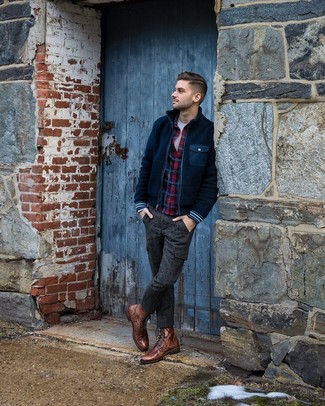 Wie Cargohose mit Freizeitstiefel zu kombinieren – 162 Herren Outfits
