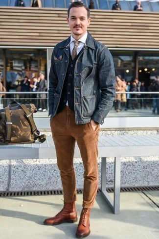 Wie Freizeitstiefel mit Businesshemdes zu kombinieren – 358 Herren Outfits