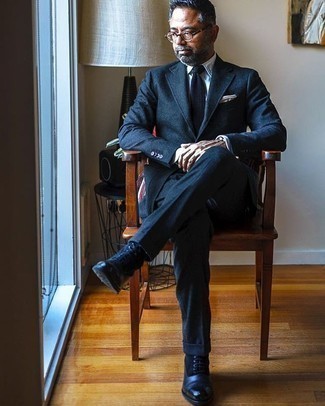Wie Freizeitstiefel mit Businesshemdes zu kombinieren – 358 Herren Outfits
