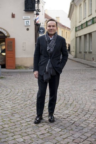 Dunkelgrauen Wollanzug mit Karomuster kombinieren – 53 Herren Outfits