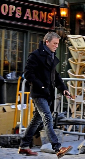 Dunkelgraue Jeans kombinieren: Outfit-Ideen für Herren