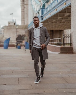 Welche Mäntel mit dunkelgrauer Jeans zu tragen – 236 Herren Outfits