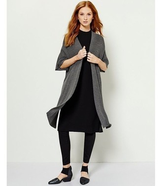 Dunkelgraue Strickjacke mit einer offenen Front kombinieren – 188 Damen Outfits