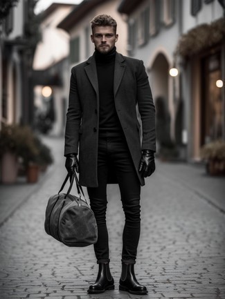 Wie dunkelgrauen Mantel mit schwarzer Chelsea Boots aus Leder zu kombinieren – 121 Herren Outfits